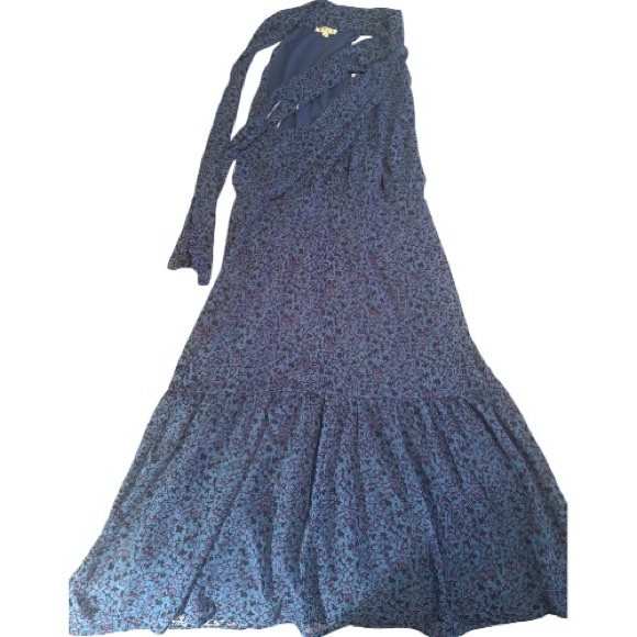 TCEC Dresses & Skirts - TCEC Blue Floral Long Sleeve Dress